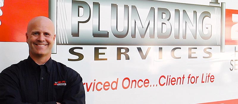 E.R. Services professional plumber at work